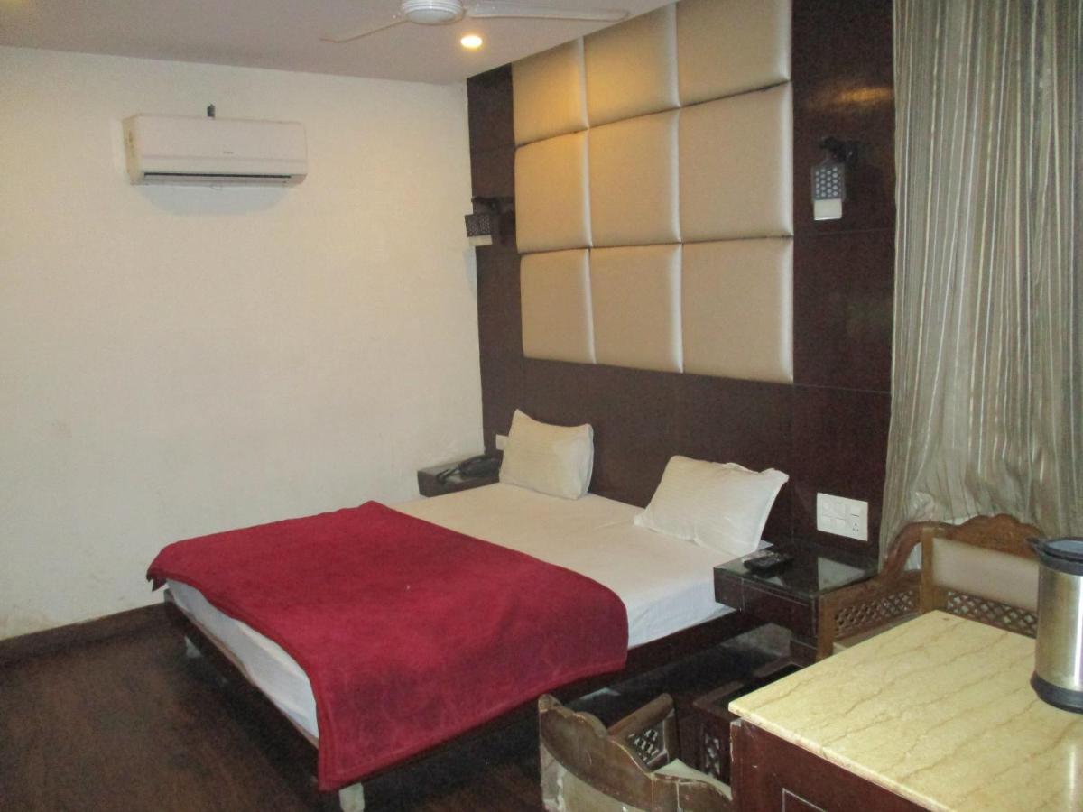 Hotel Polo Victory Джайпур Екстериор снимка